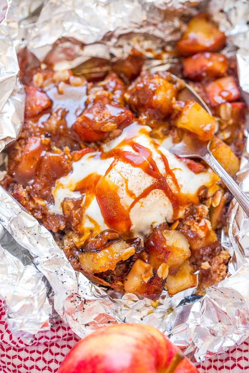 Foil Packet Apple Crisp