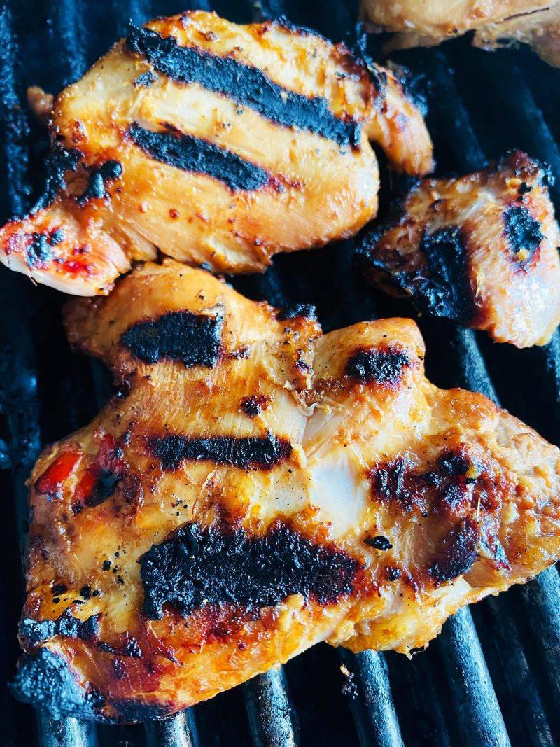 Sweet Chili Glazed Chicken Thighs