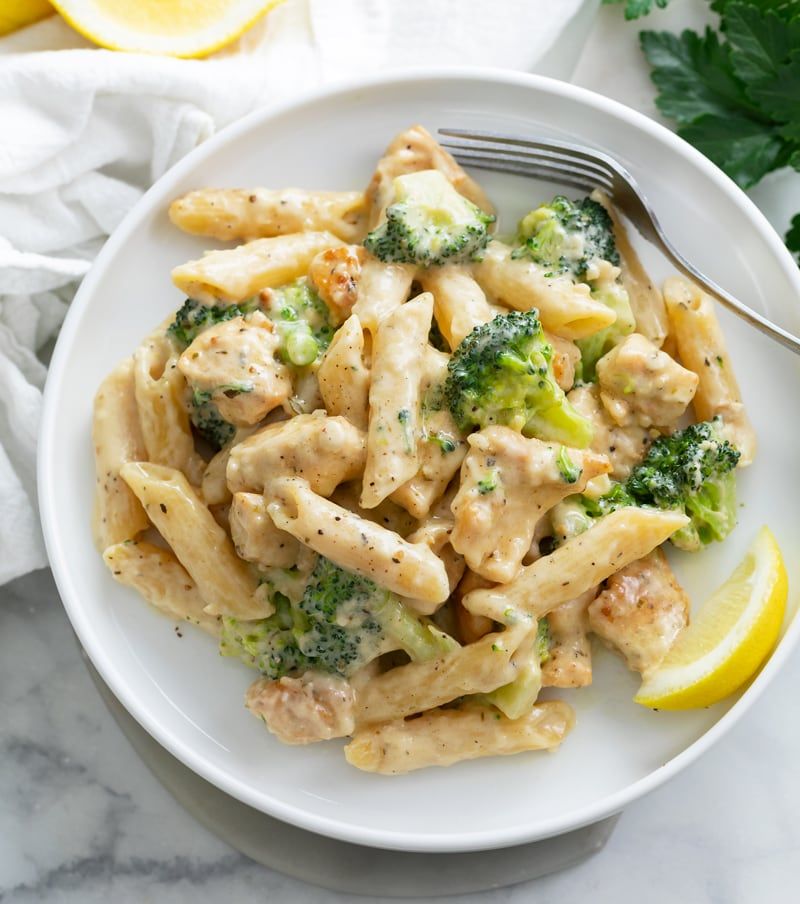 Pasta with Garlic Butter & Broccoli