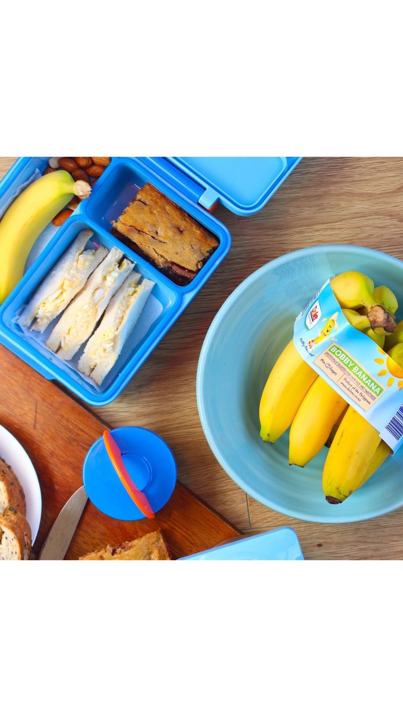 Bananas in School Lunch Packs