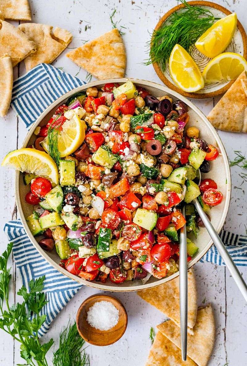 Greek Salad with Chickpeas