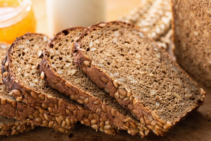 Whole Grain Bread (With Recognizable Ingredients)