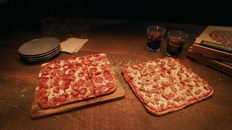 Donatos Pizza