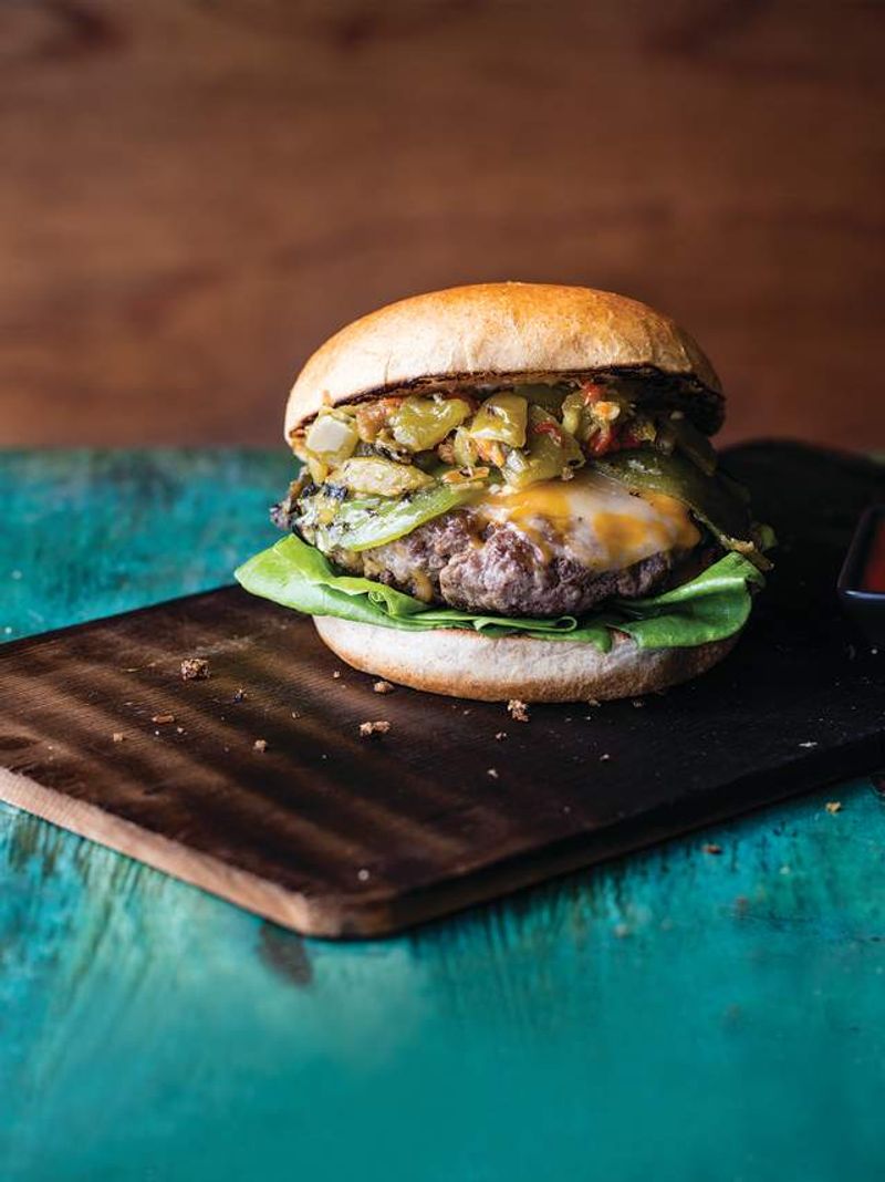 Green Chile Cheeseburger – New Mexico