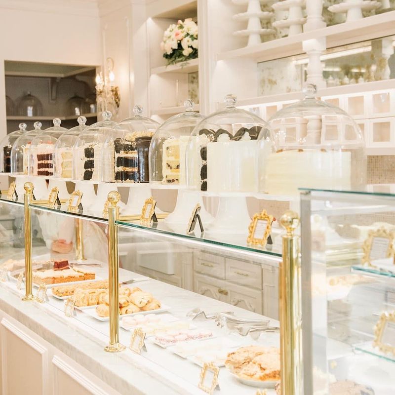 Indiana – The Cake Bake Shop (Indianapolis)
