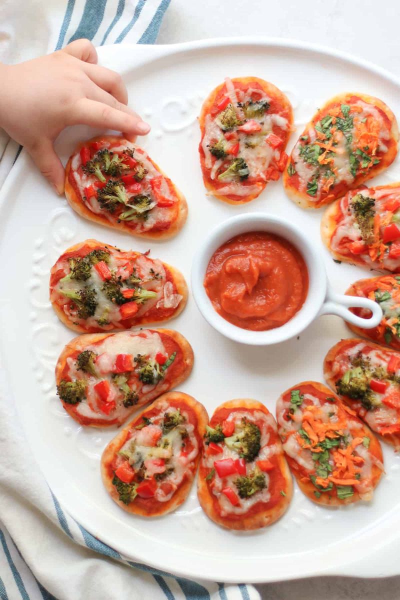 DIY Mini Pizzas