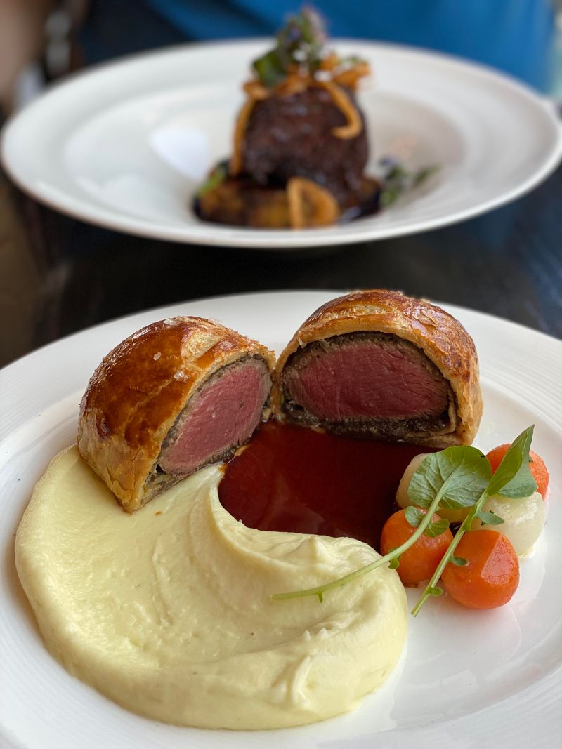 Beef Wellington at Gordon Ramsay – London