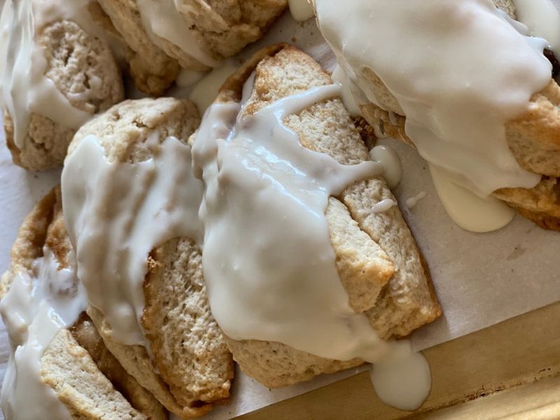 Cinnamon Roll Scones