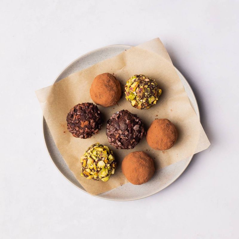 Vegan Chocolate Truffles with Superfoods