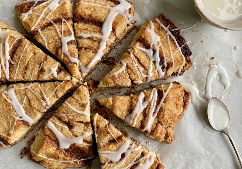 Cinnamon Roll Scones