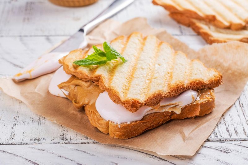 Massachusetts – Fluffernutter