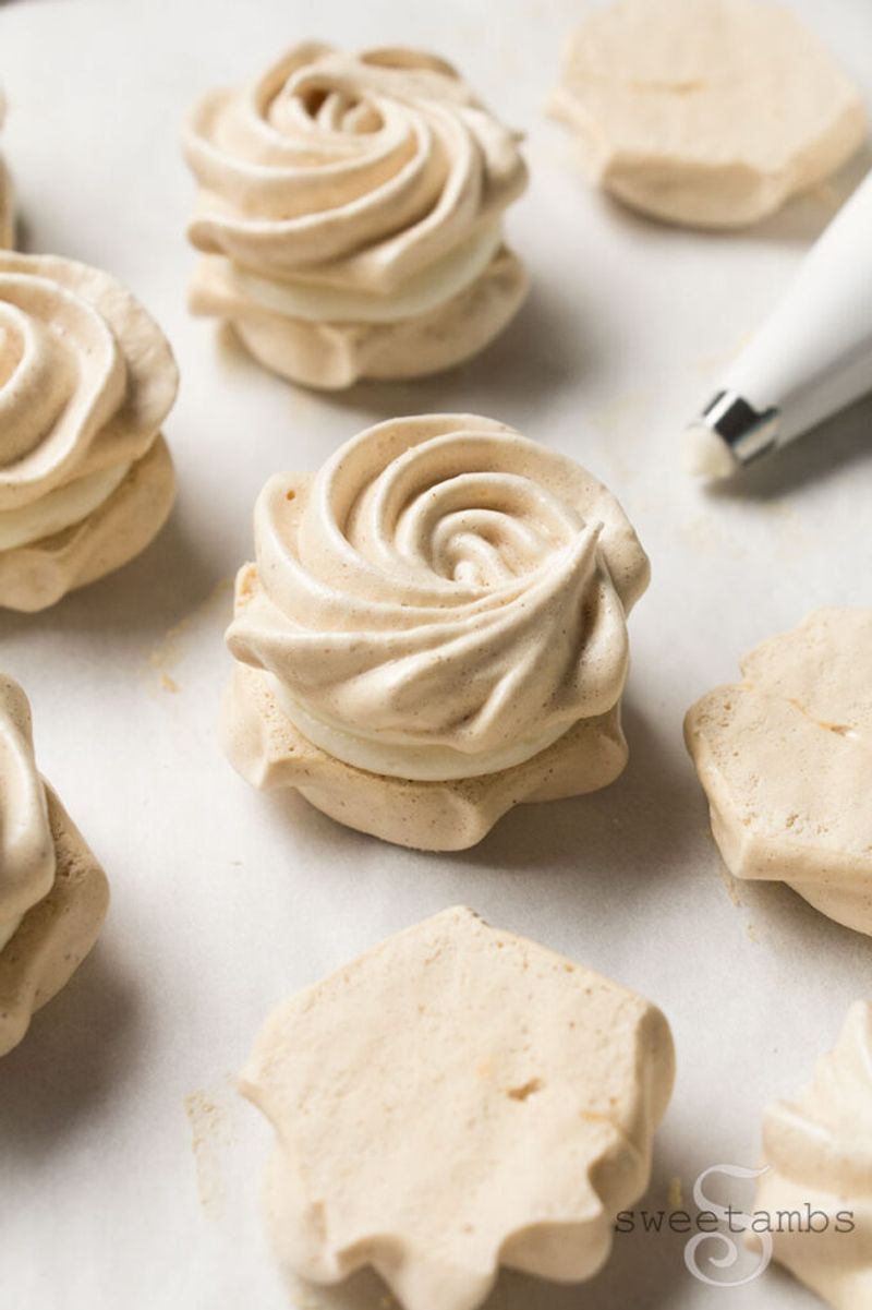 Cappuccino Meringue Cookies
