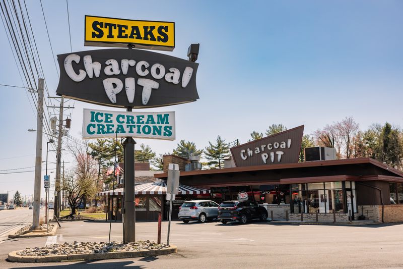The Charcoal Pit (Delaware County)