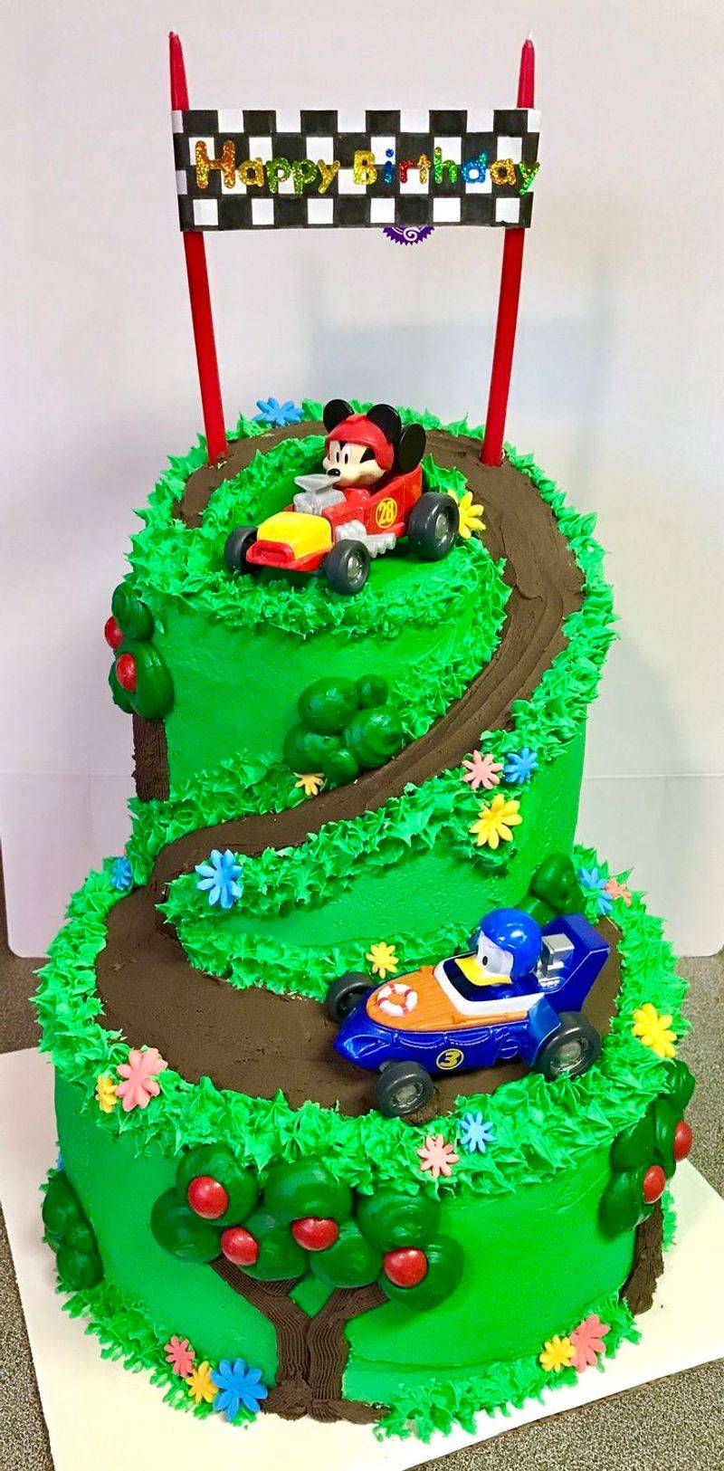 Mickey Mouse Roadster Racer Cake