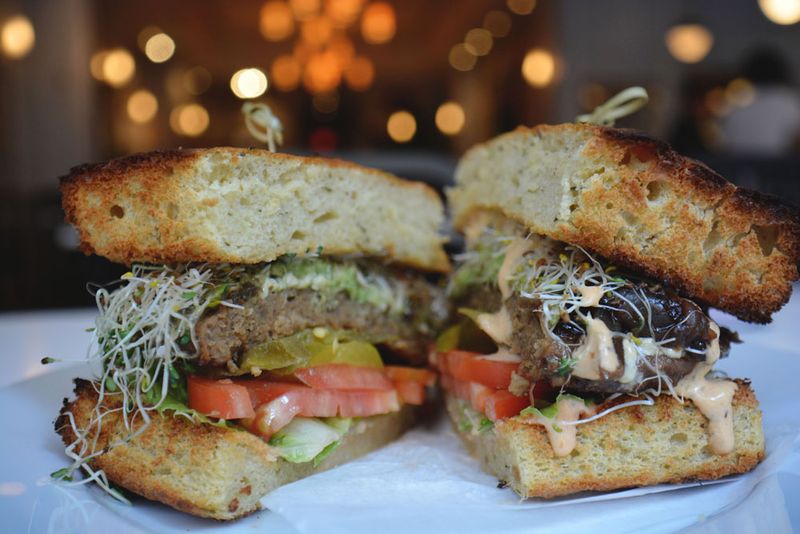 Peacefood Cafe (Uptown/Downtown)
