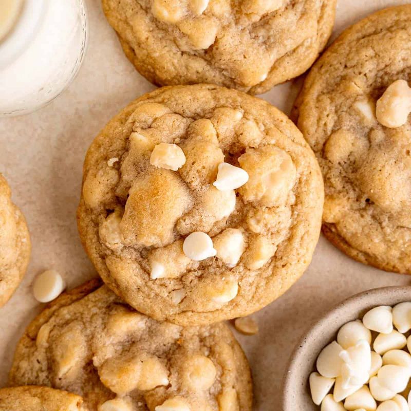 White Chocolate Macadamia Nut