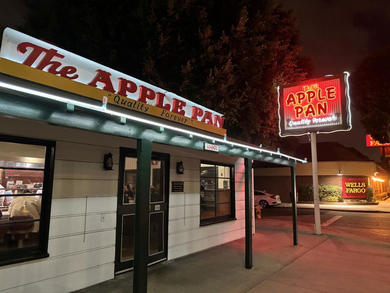 California – The Apple Pan