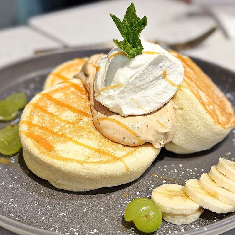 Janik’s Cafe (Ukrainian Village)