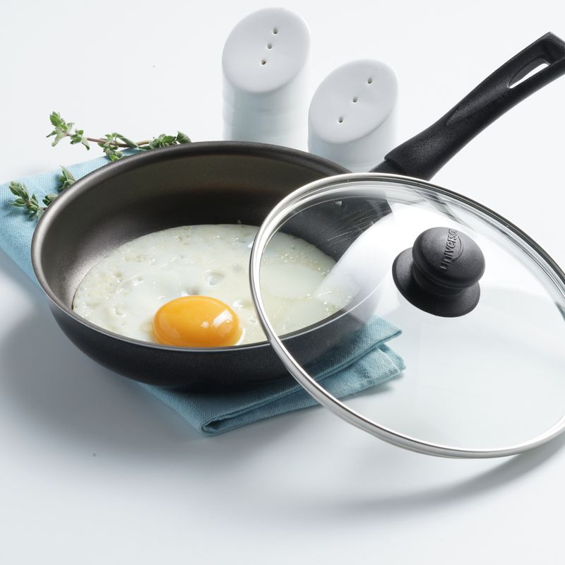 Use a Lid for Fried Eggs