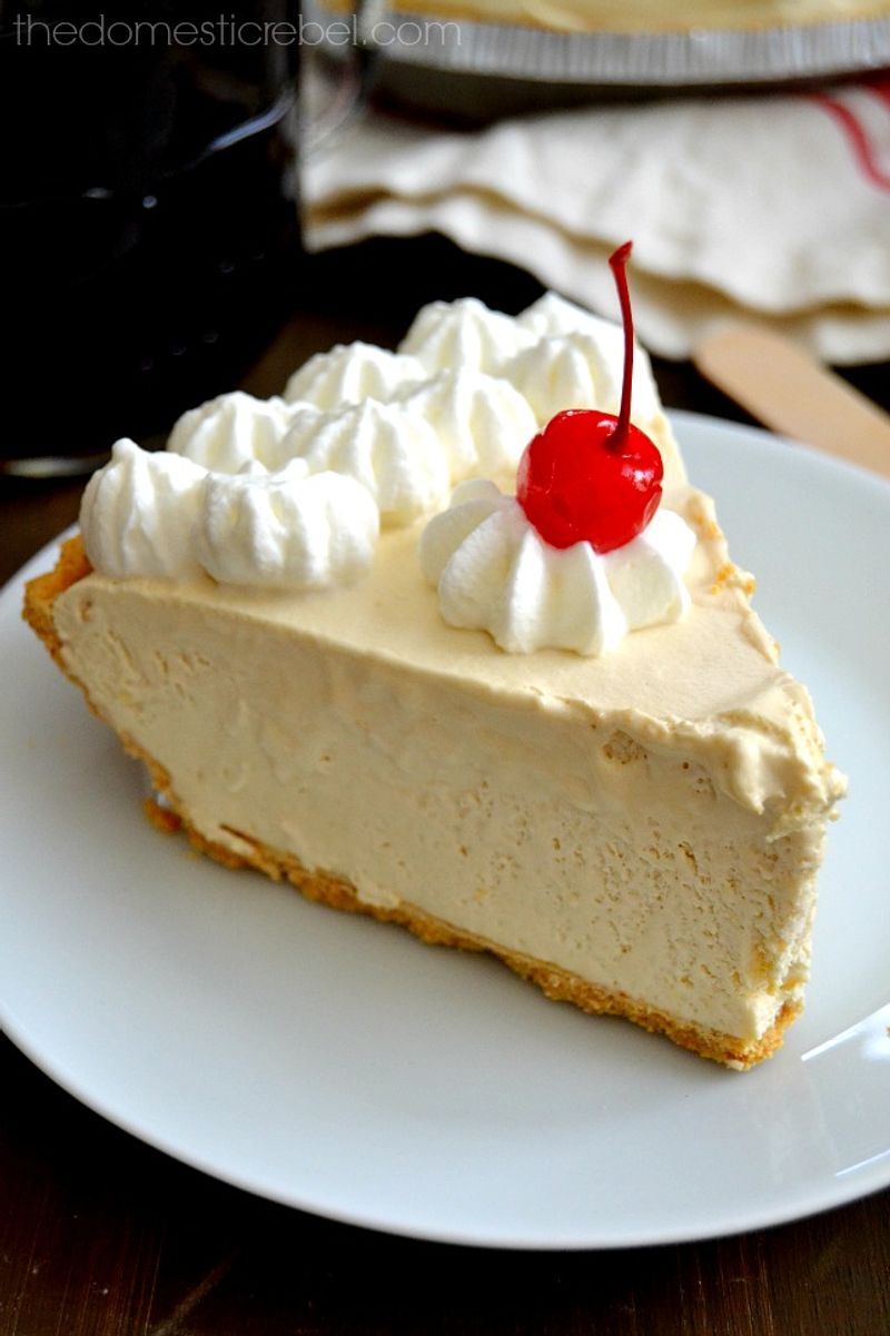 Root Beer Float Pie