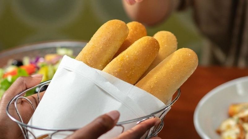 Get Extra Breadsticks to Go (for Free)