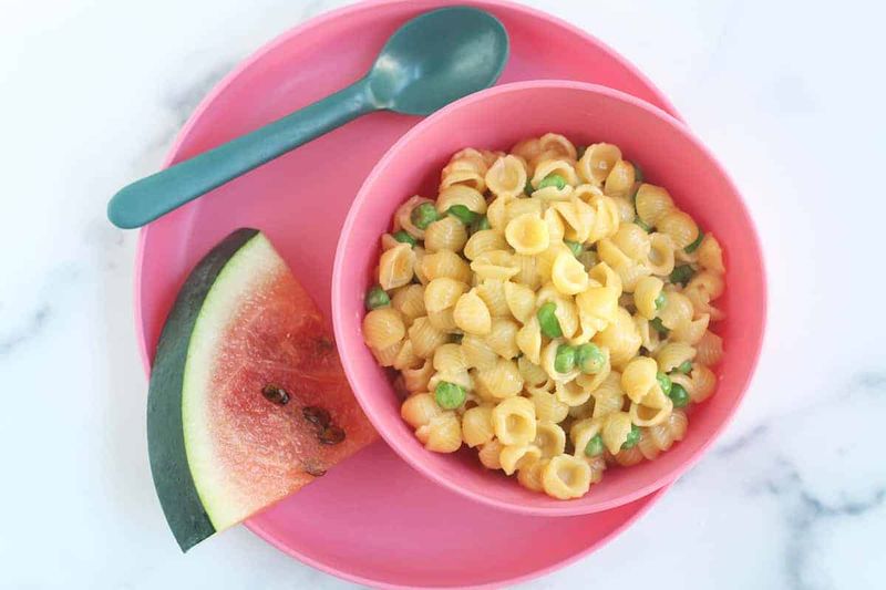 School Cafeteria Mac & Peas