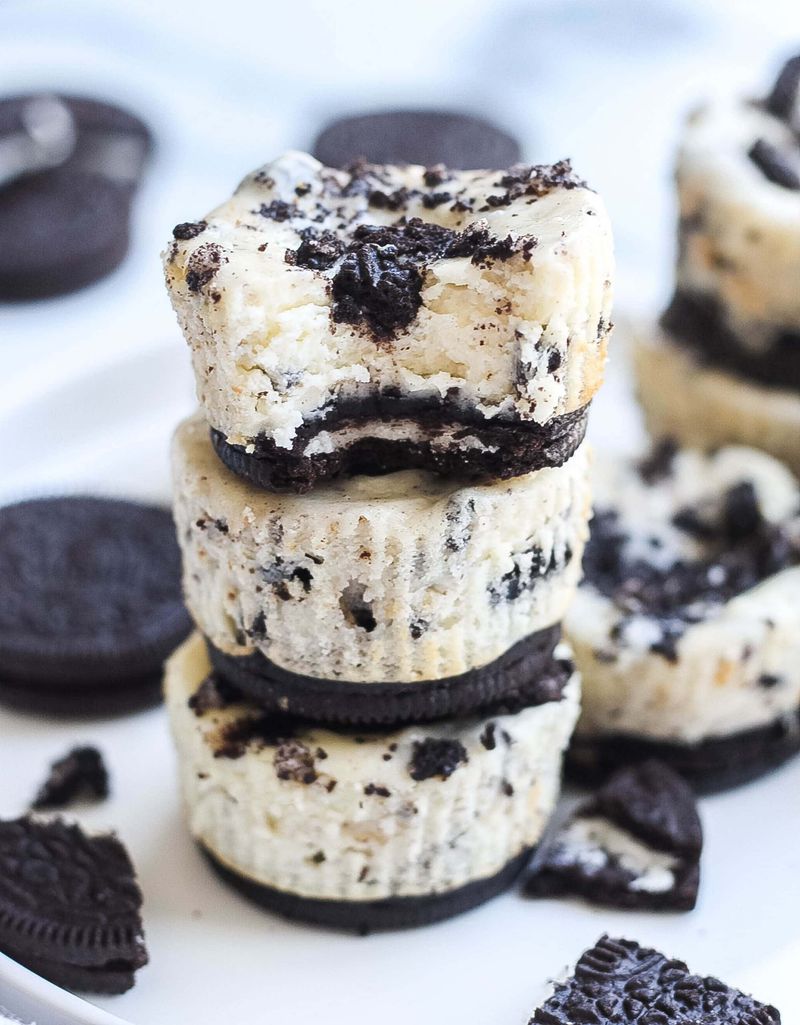No-Bake Oreo Cheesecake Bites