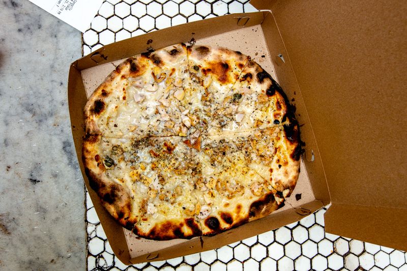Frank Pepe Pizzeria Napoletana