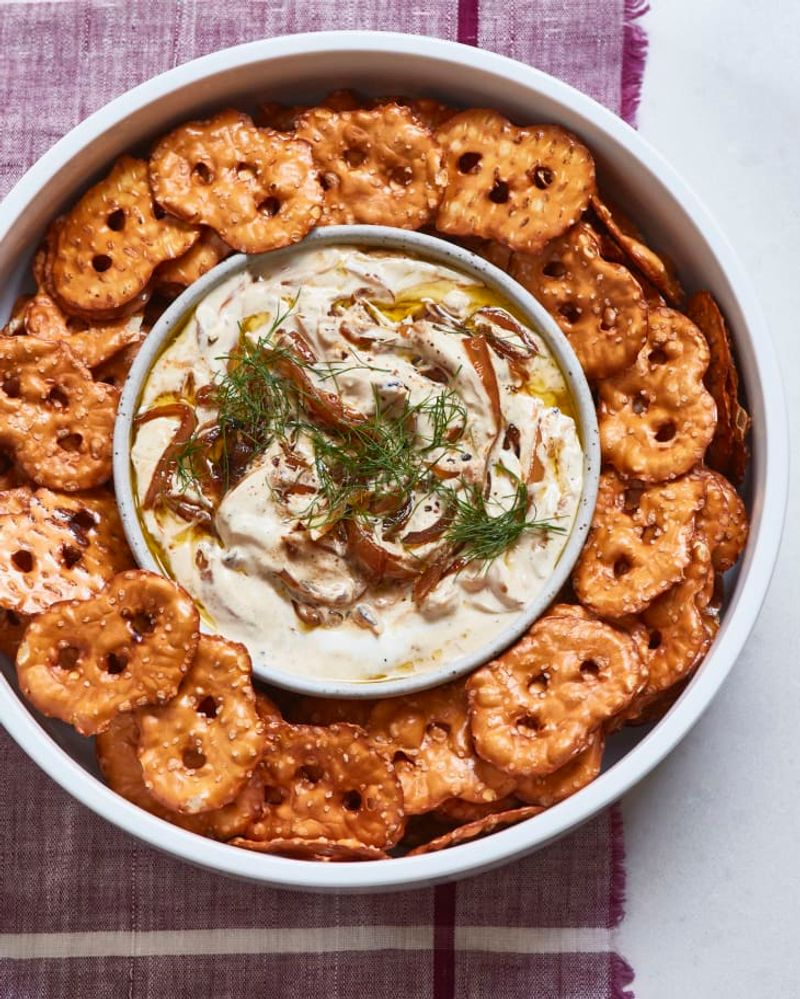 Pretzel Crisps