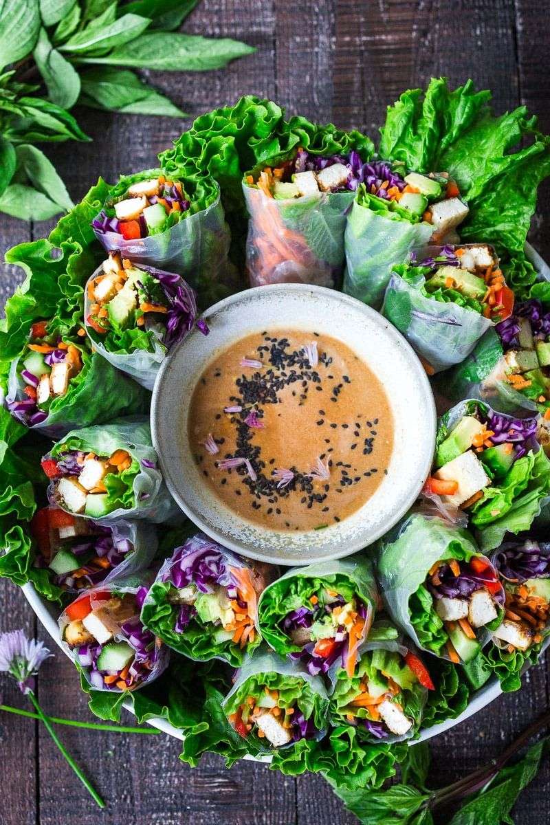 Vietnamese Spring Rolls with Peanut Sauce