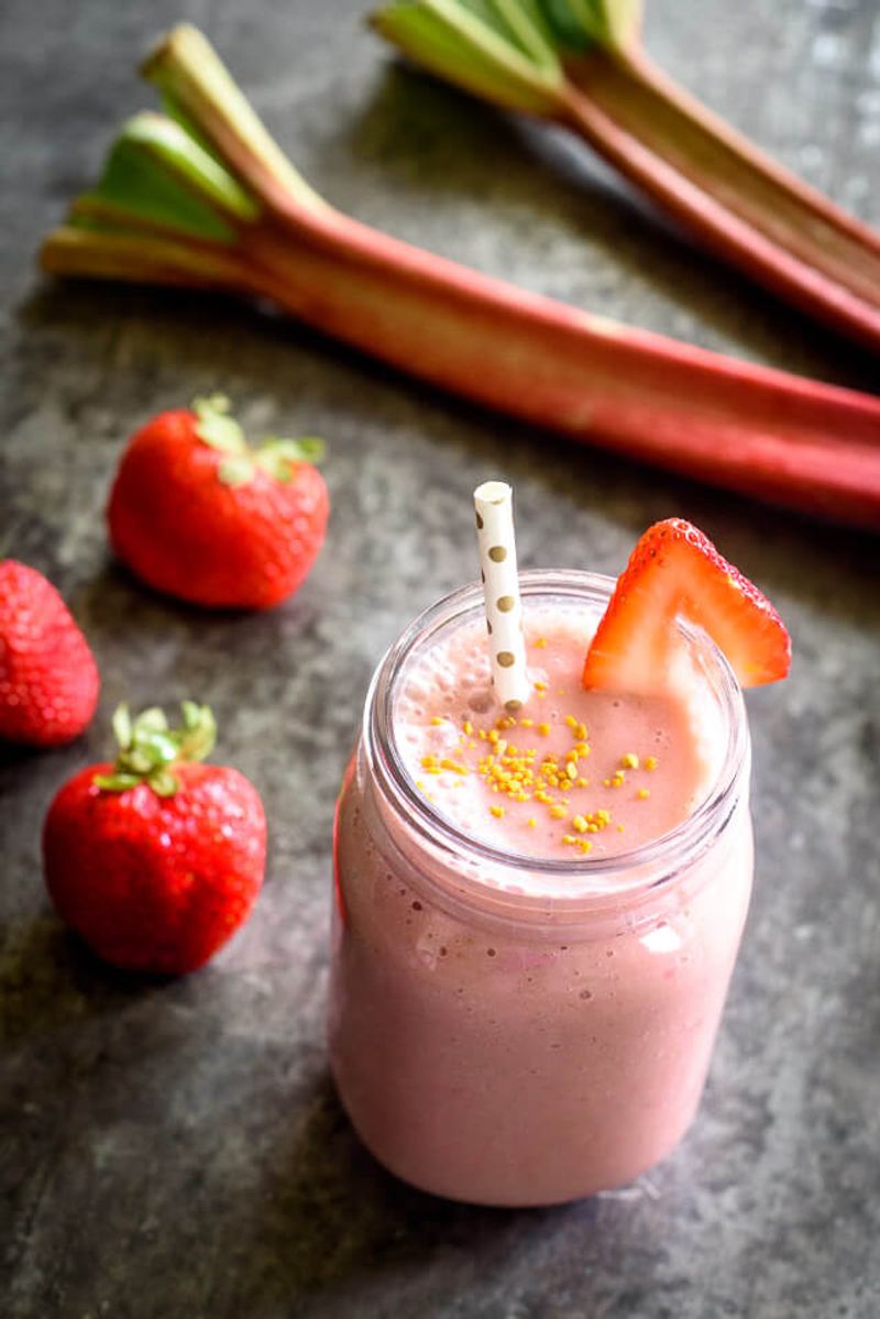 Rhubarb Smoothies