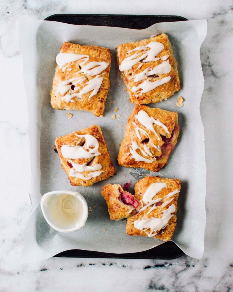 Rhubarb Hand Pies