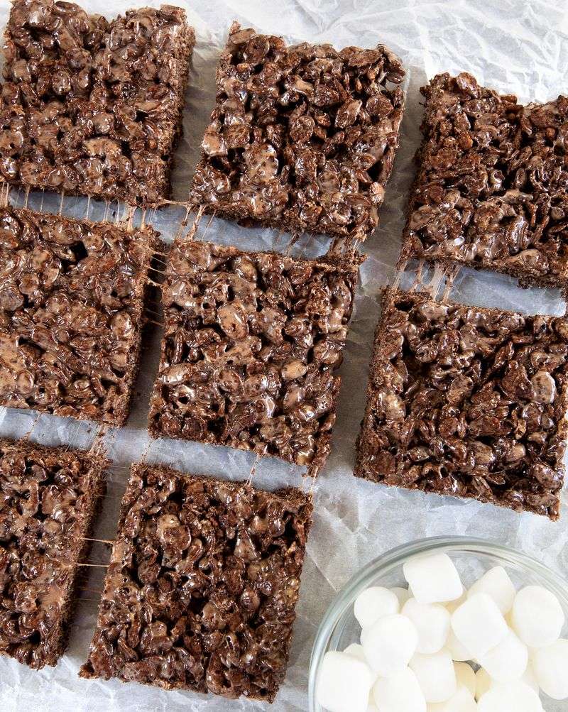 Cocoa Pebbles Brownies