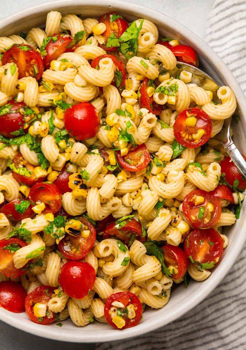 Corn Pasta with Cherry Tomatoes and Garlic
