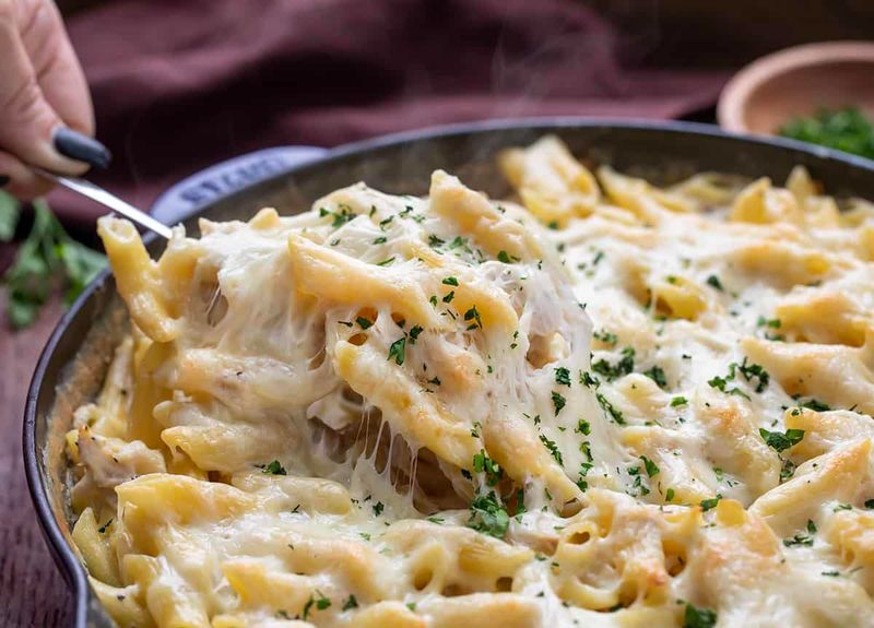 Chicken Alfredo Bake
