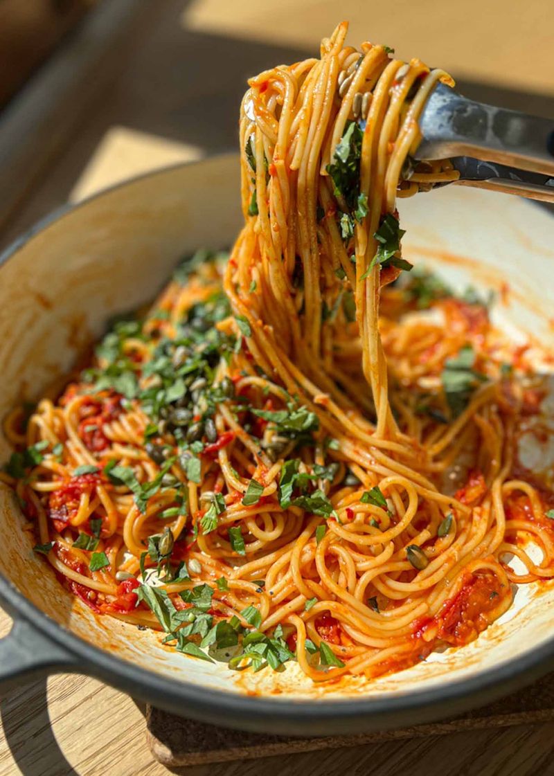 Roasted Tomato and Garlic Pasta