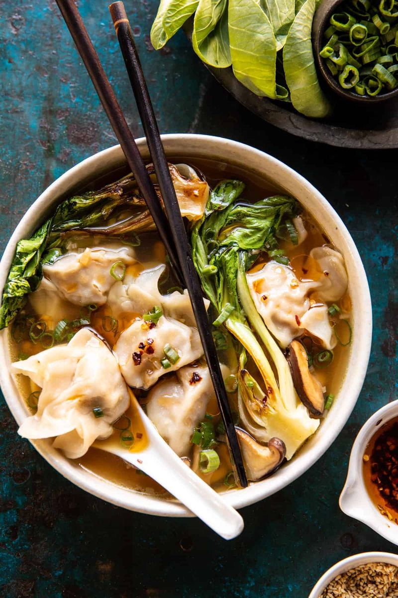Wonton Soup (Basic Version)