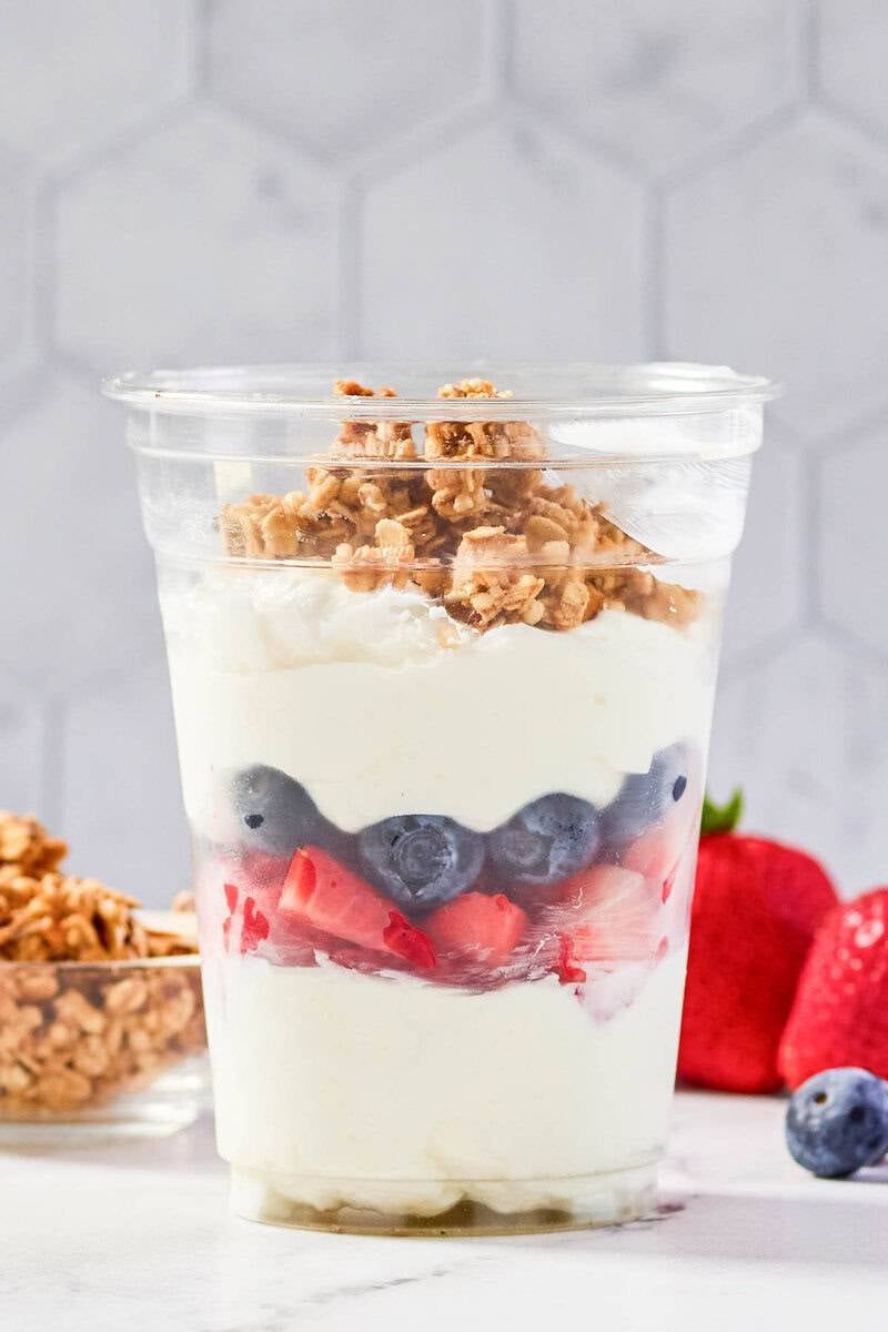 Parfait Cup (Yogurt & Granola)