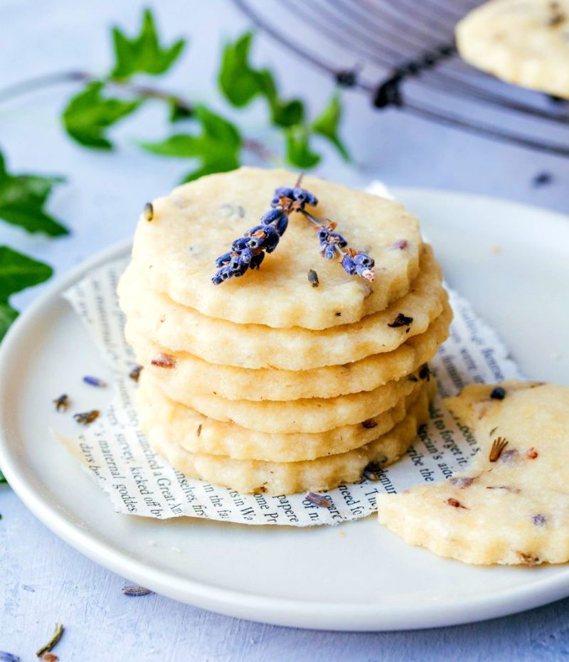 Lavender Honey Butter Cookies