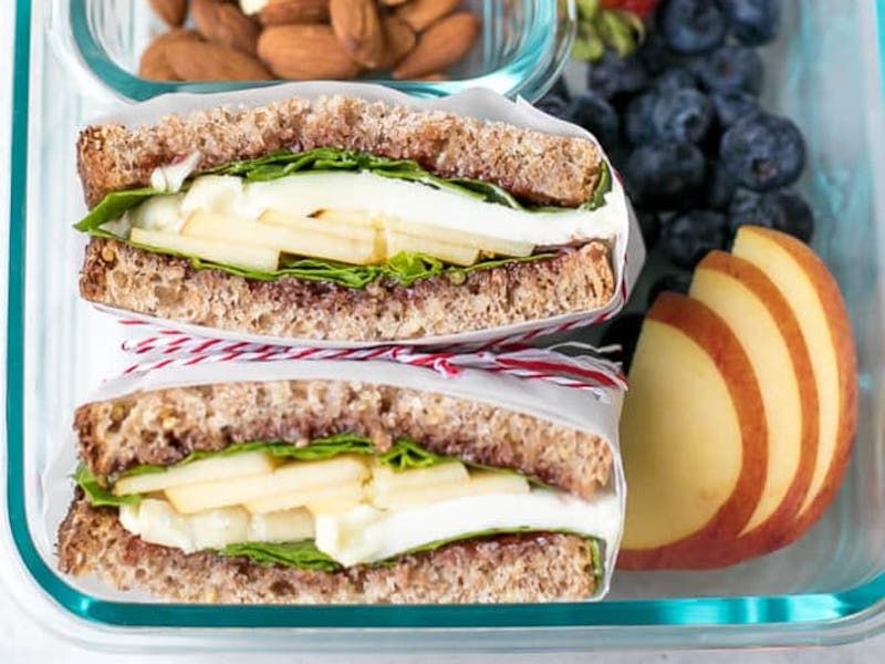 Apple-Cheddar Sandwich