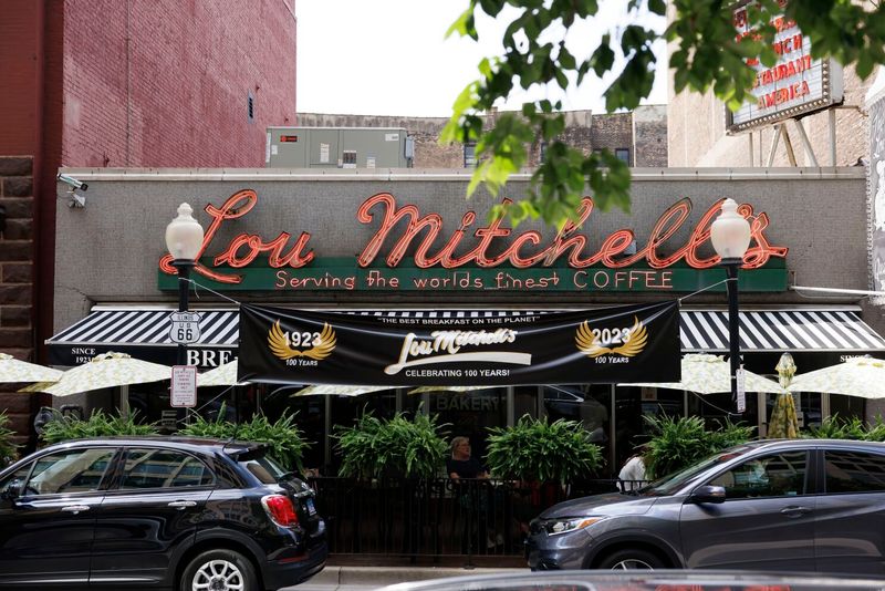 Lou Mitchell’s – Chicago, IL