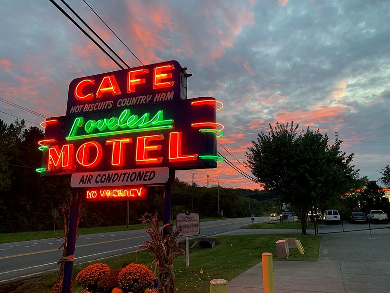 The Loveless Cafe – Nashville, TN