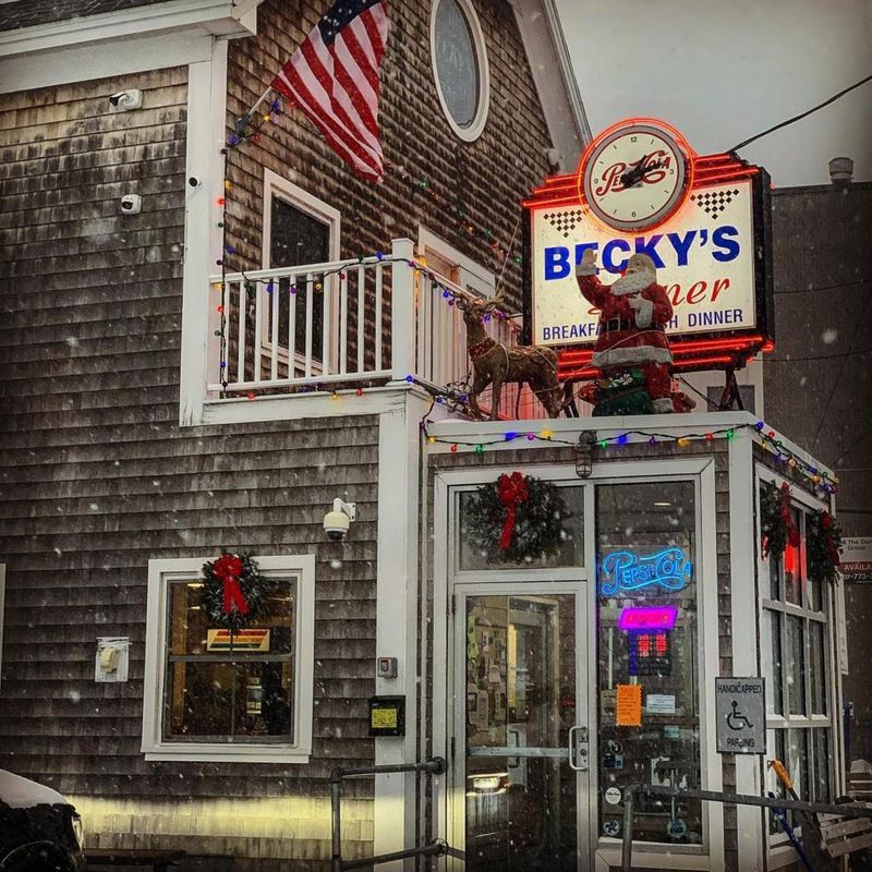 Maine – Becky’s Diner