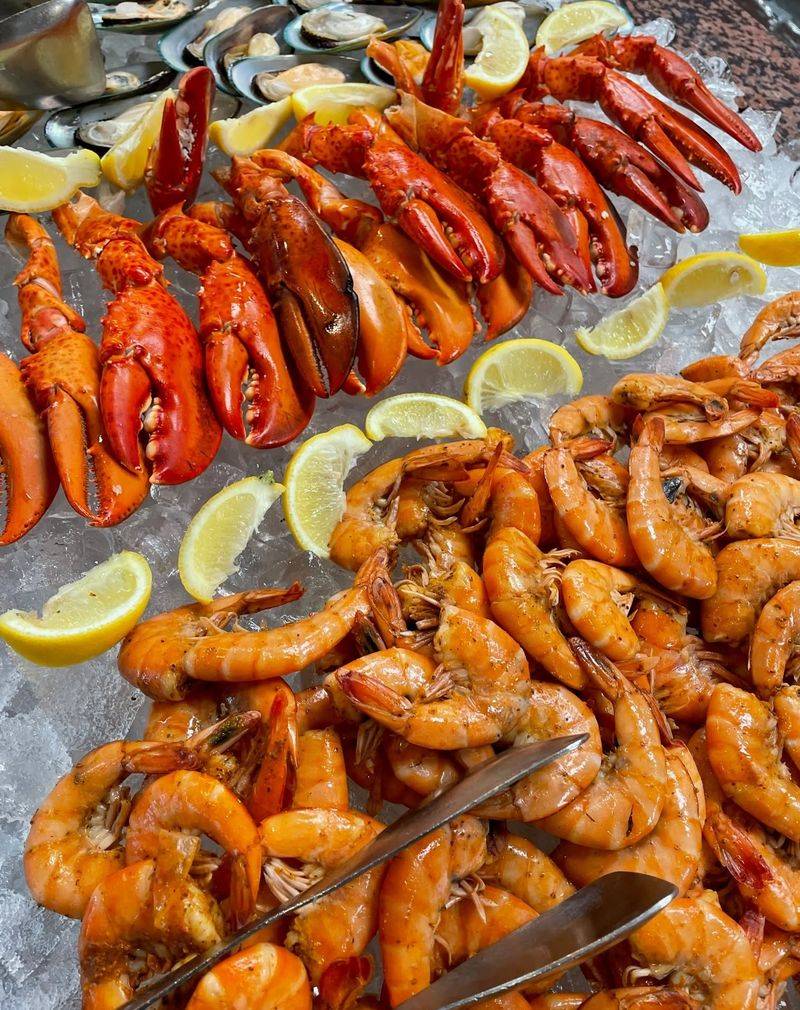 Boston Lobster Feast – Orlando, FL