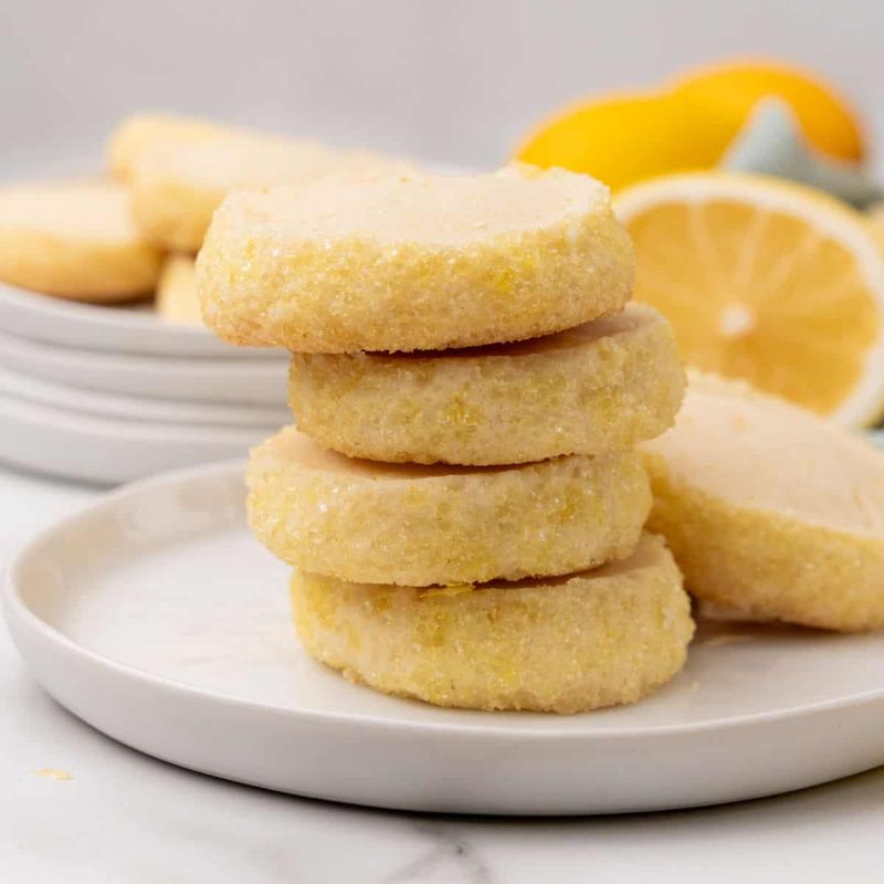 Lemon Glaze Cookies That Forget the Lemon