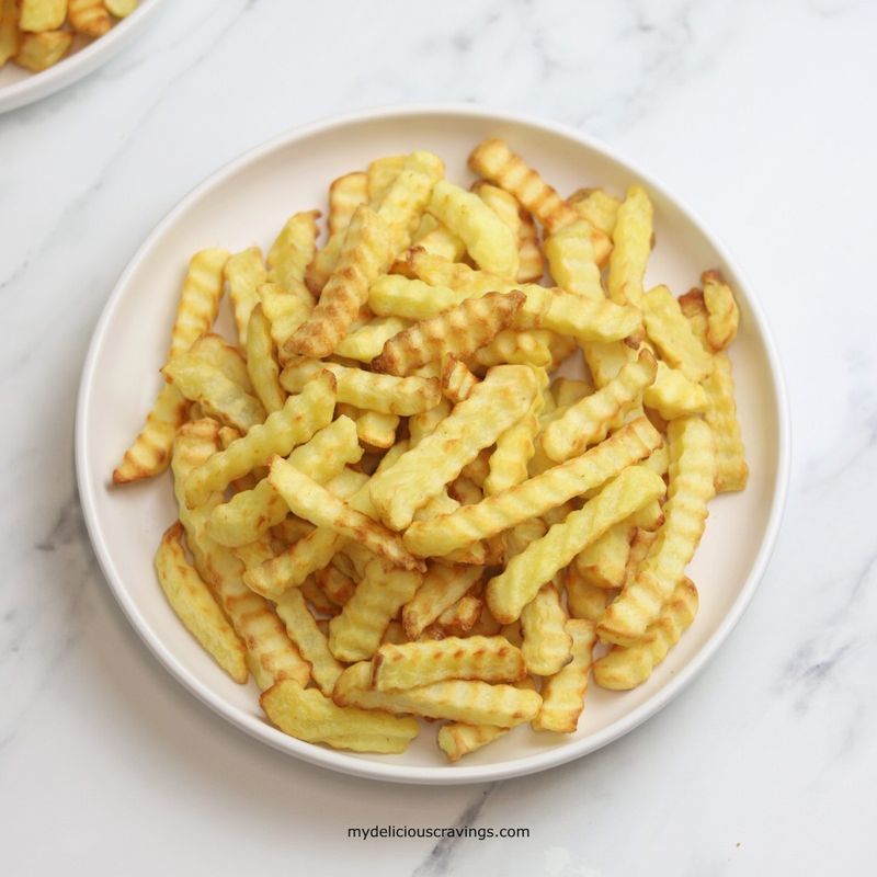 Crispy Frozen Fries for Food Delivery