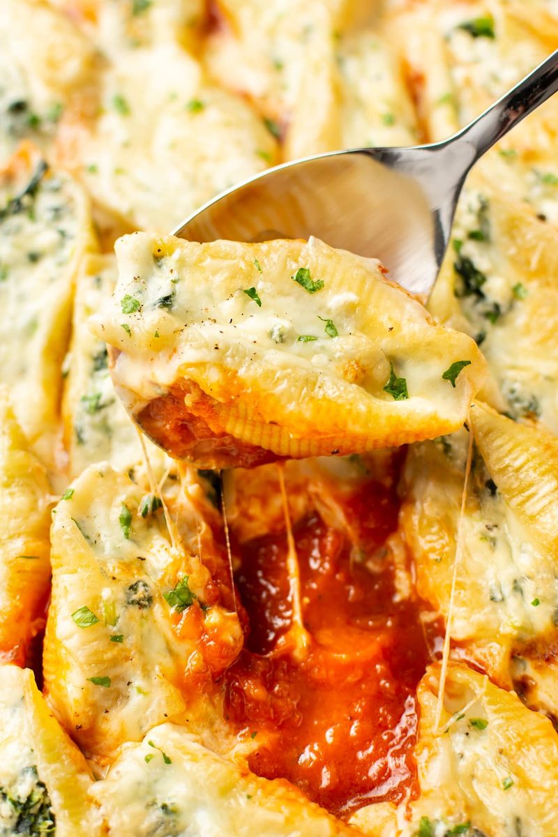 Spinach & Ricotta Stuffed Shells