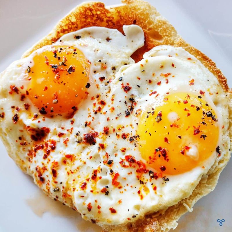 Sunny-Side-Up Eggs with Intact Yolks