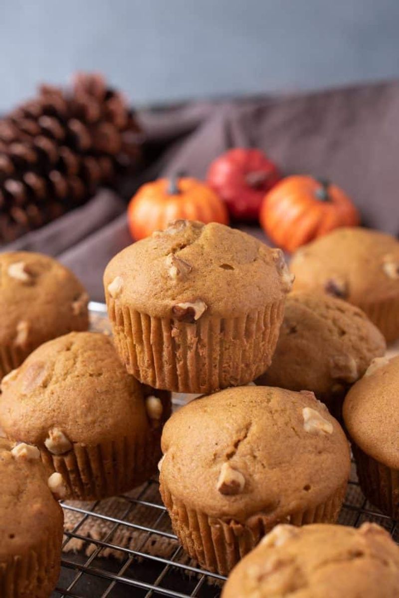 Pumpkin Walnut Muffins