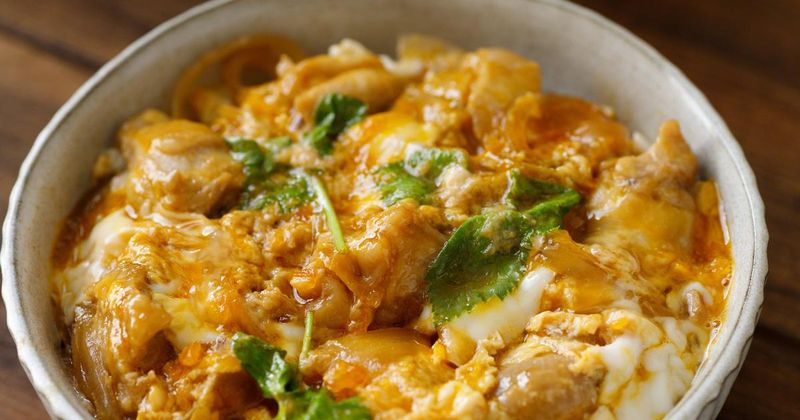 Oyakodon (Chicken & Egg Rice Bowl)